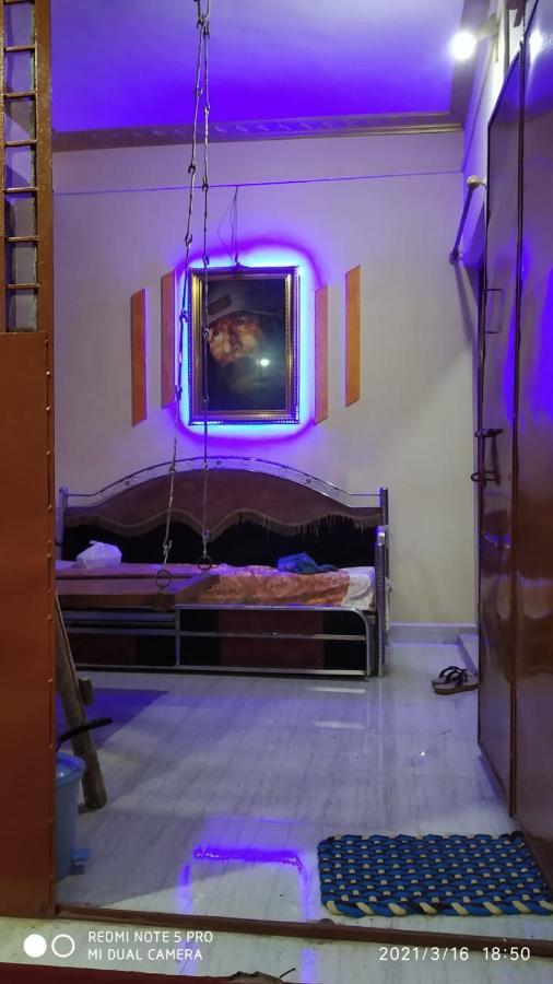 Hemharsh Holiday Home With Pool 卡尔贾特 外观 照片